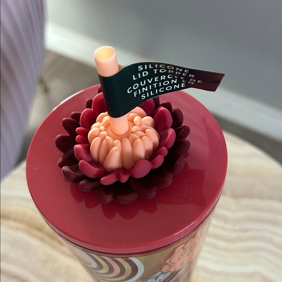 🪷NWT Groovy 24oz Starbucks Tumbler with silicone lid. - Picture 3 of 5